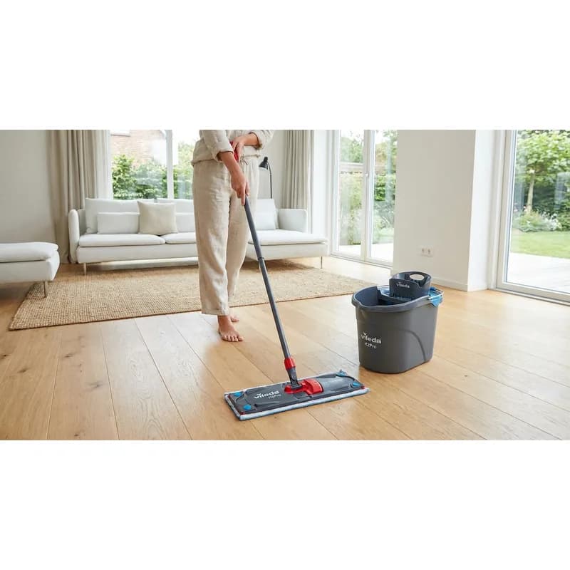 VILEDA Vileda H2Pro Flat Mop system set med hink och mopp — Miljöbild